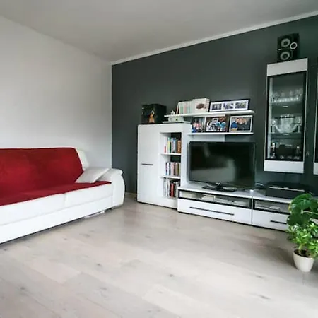 Apartment Moderan Dvosoban Stan U Centru Buzeta Sculci