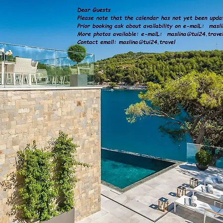 شقة Villa Maslina - Luxury Retreat In Sculci, 5 Bdr With Pool - For B00K,Please Checkk The Pics! *